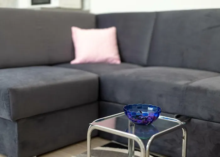 Fully Renovated Apartment Grgo