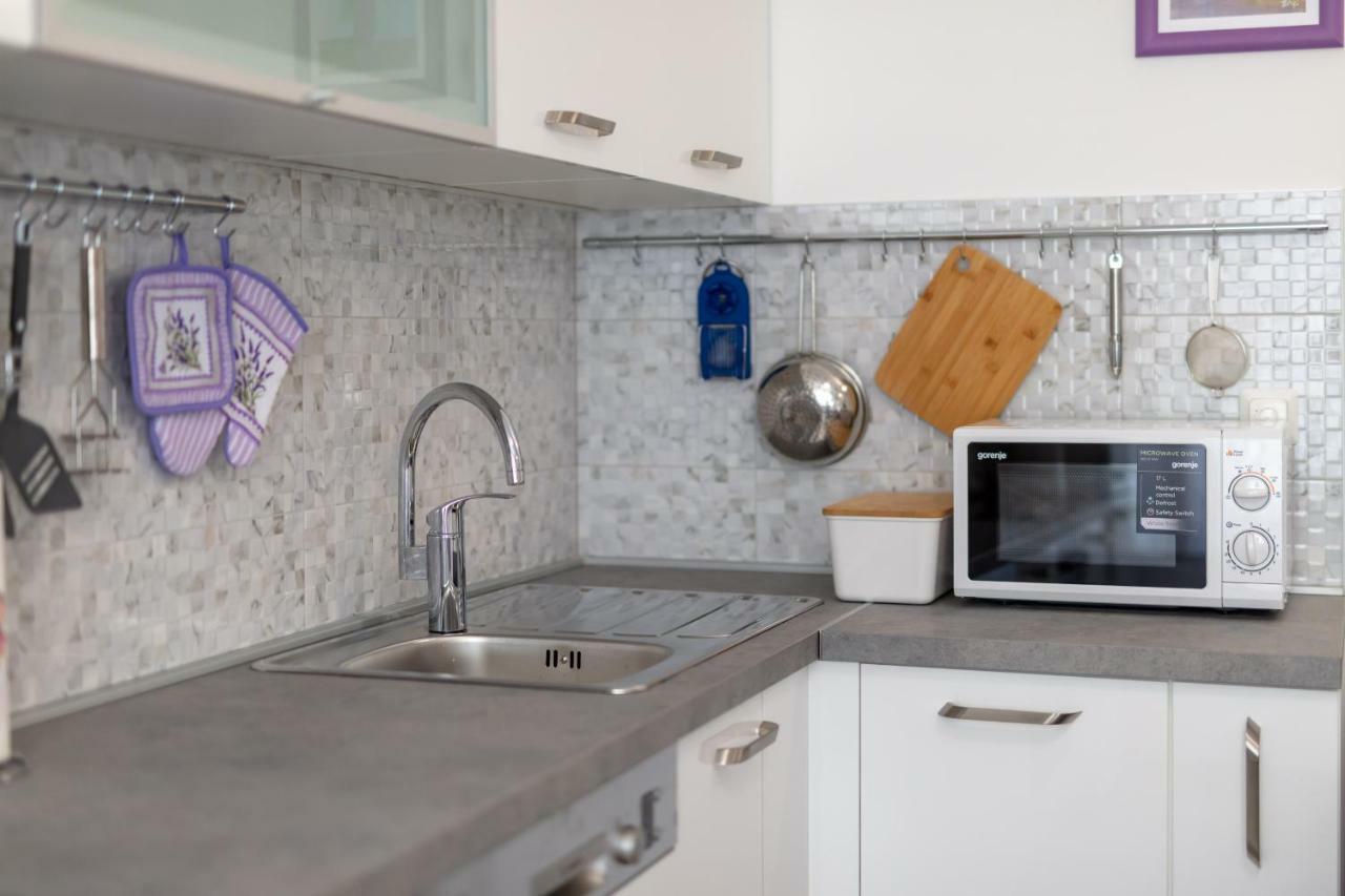 Fully Renovated Grgo Apartamento *